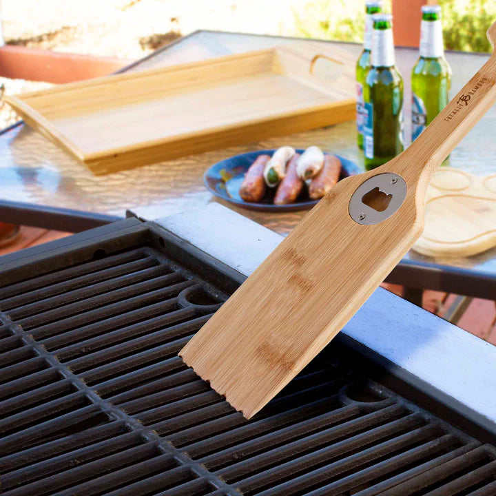 Grill scrapper