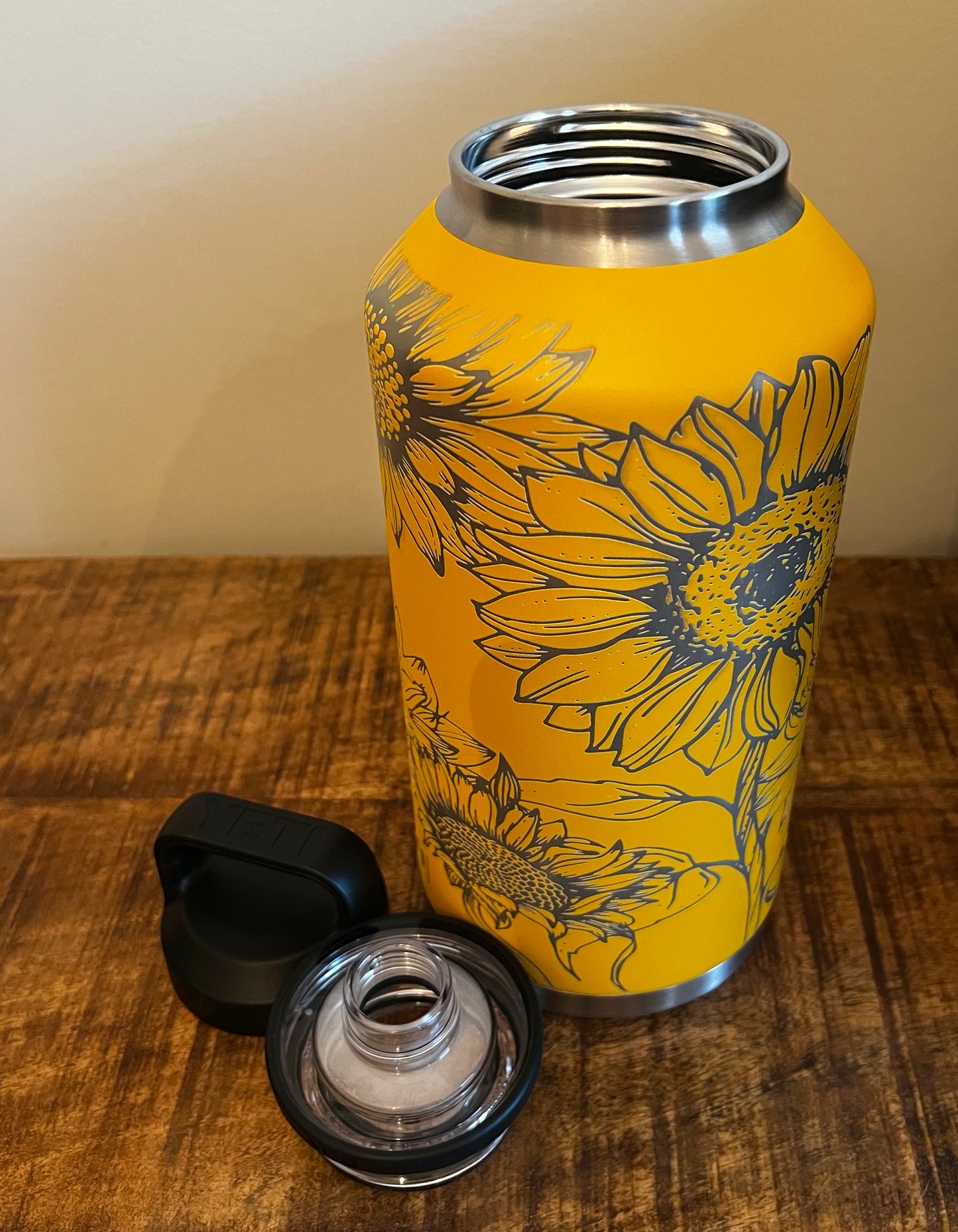 YETI Sunflower Engraved Rambler 64 oz